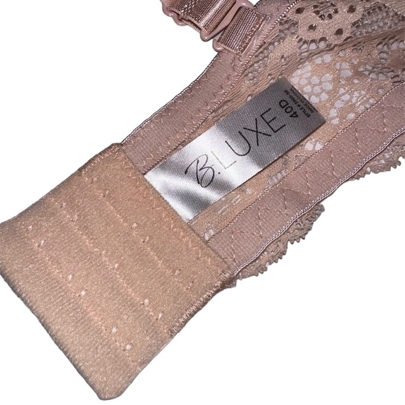 B. Luxe Pink Lace Convertible Strapless Bra Size 40D - Picture 5 of 5